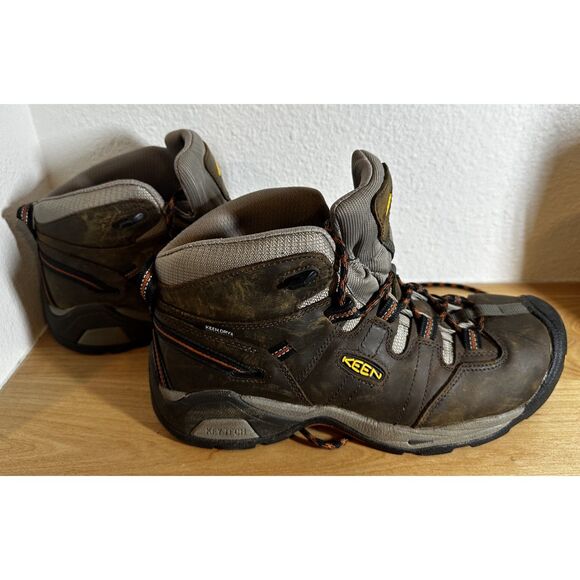 Keen Men's Flint II Boot (Soft Toe) Cascade Brown/Burnt Ochre US9D EUC - Picture 3 of 5